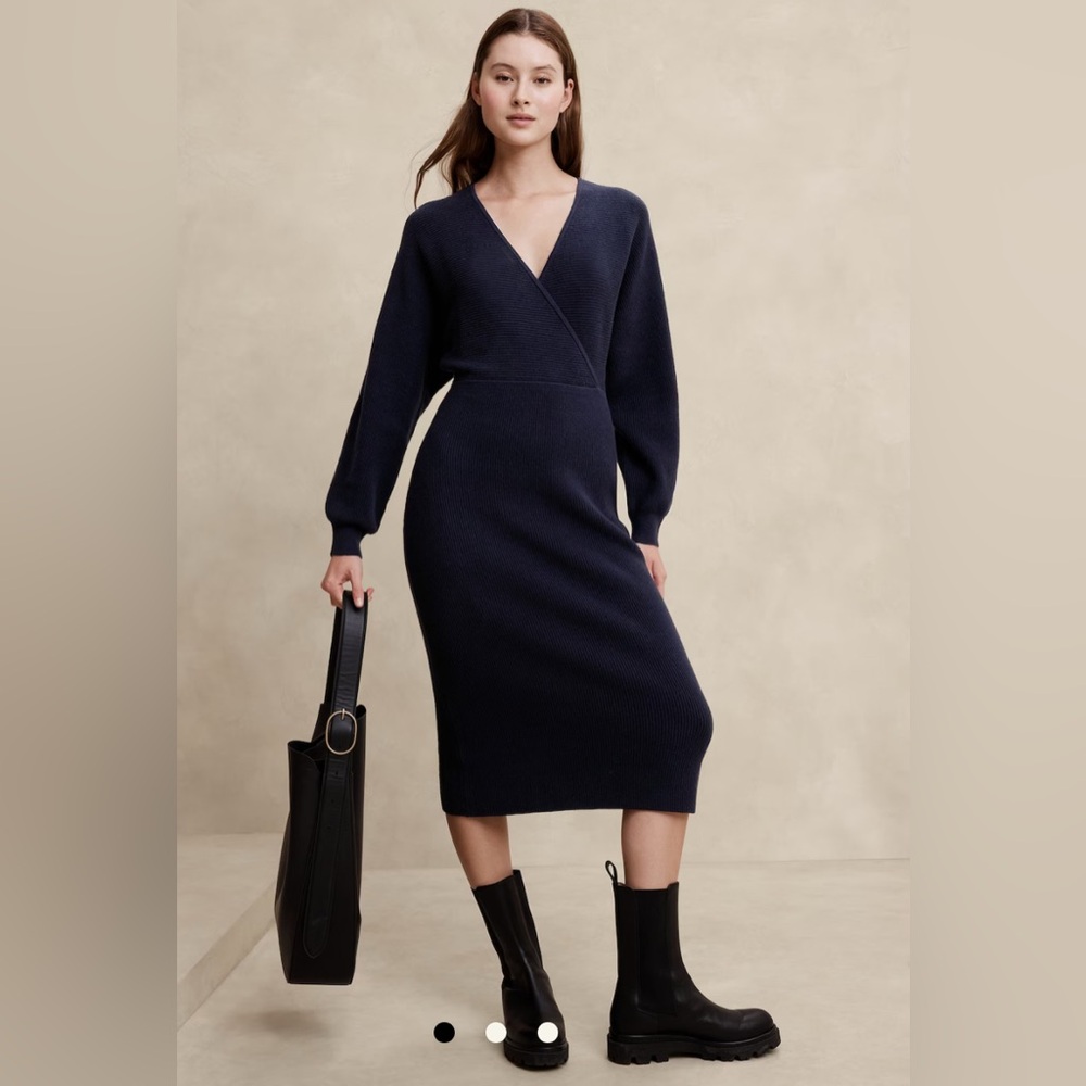 BANANA REPUBLIC OVERLAP-NECK MIDI SWEATER DRESS